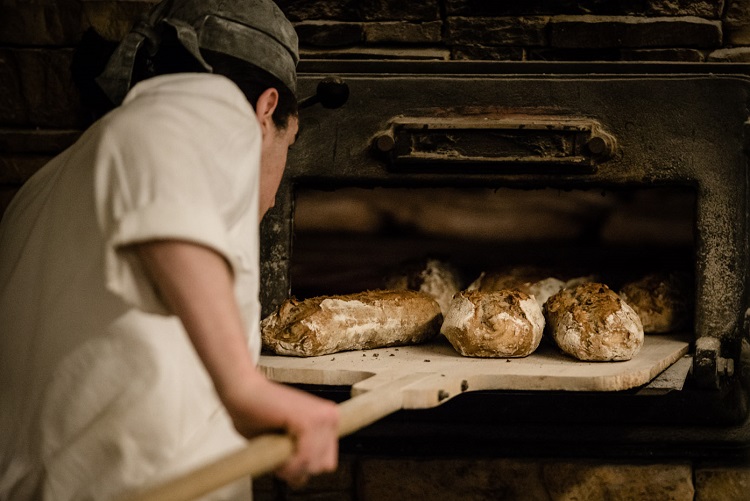 Name:  bakery-baker-bread.jpg
Views: 106
Size:  133.0 KB