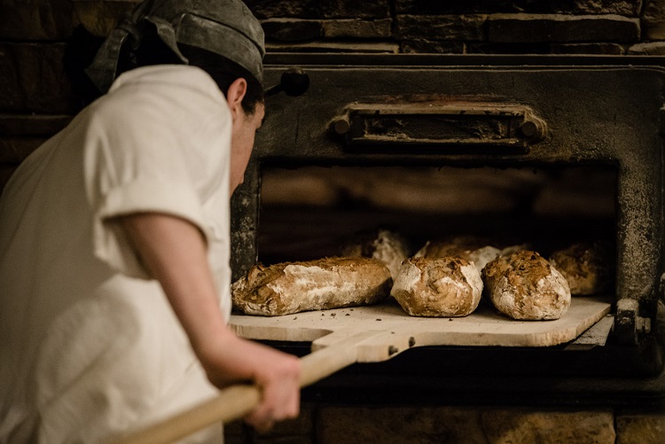 Name:  bakery-baker-bread.jpg
Views: 1094
Size:  133.0 KB